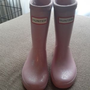 Hunter rain boots price firm